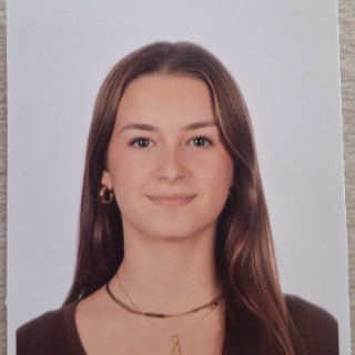 ALBA ZAUTUA ROBLES