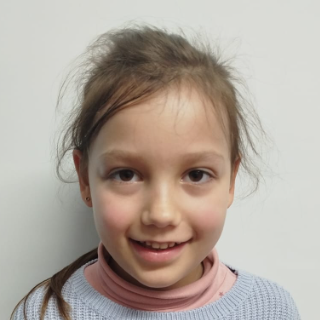 JASMÍN ANDREA COMANITA