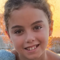 CARLOTA PAU LABIAN