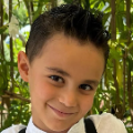 VÍCTOR  MARTÍNEZ ALGARRA