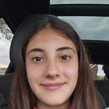 Lia Comalada Martínez