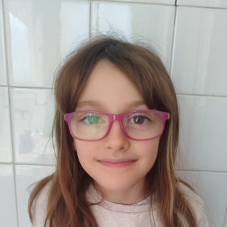 ANA LÓPEZ SÁNCHEZ-TRILLO