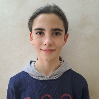 SOFIA MILLAN GARNACHO