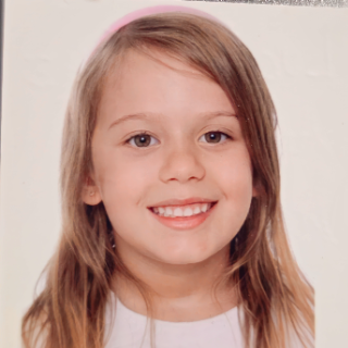 LUCÍA GÓMEZ DEL CERRO