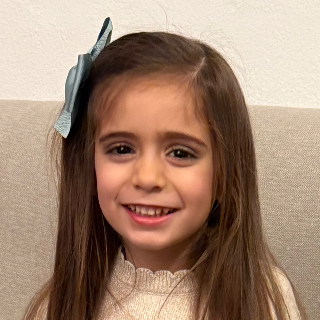 CHLOE MARTÍN AVILÉS
