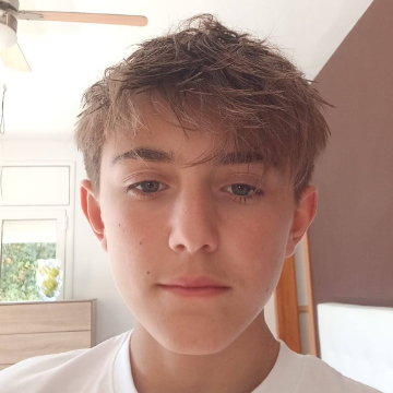 Patryk Bukala Clua